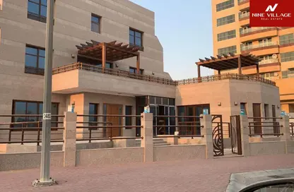 Villa - 5 Bedrooms - 6 Bathrooms for rent in Jumeirah Village Circle - Dubai Villa - 5 Bedrooms - 6 Bathrooms for rent in Jumeirah Village Circle - Dubai