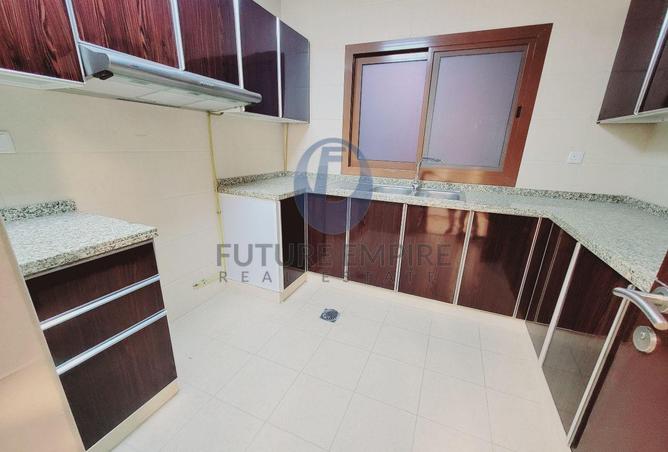 72316001 - Property Image 2