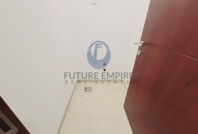 72316001 - Property Image 3