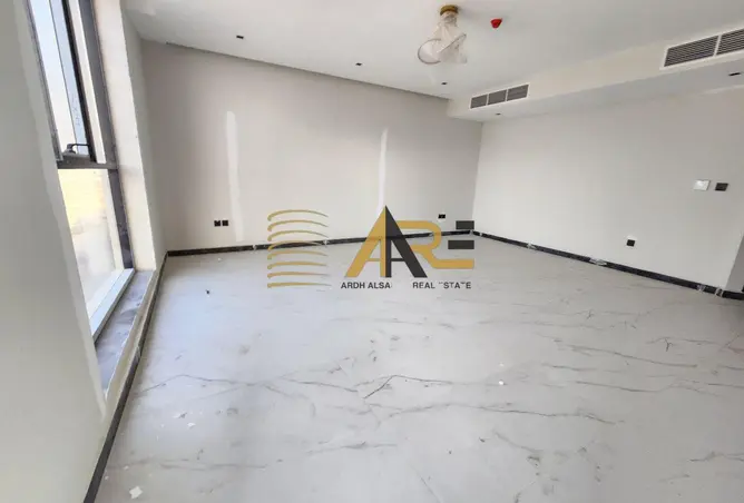 105539209 - Property Image 2