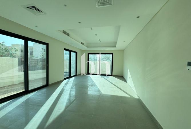 71493958 - Property Image 3