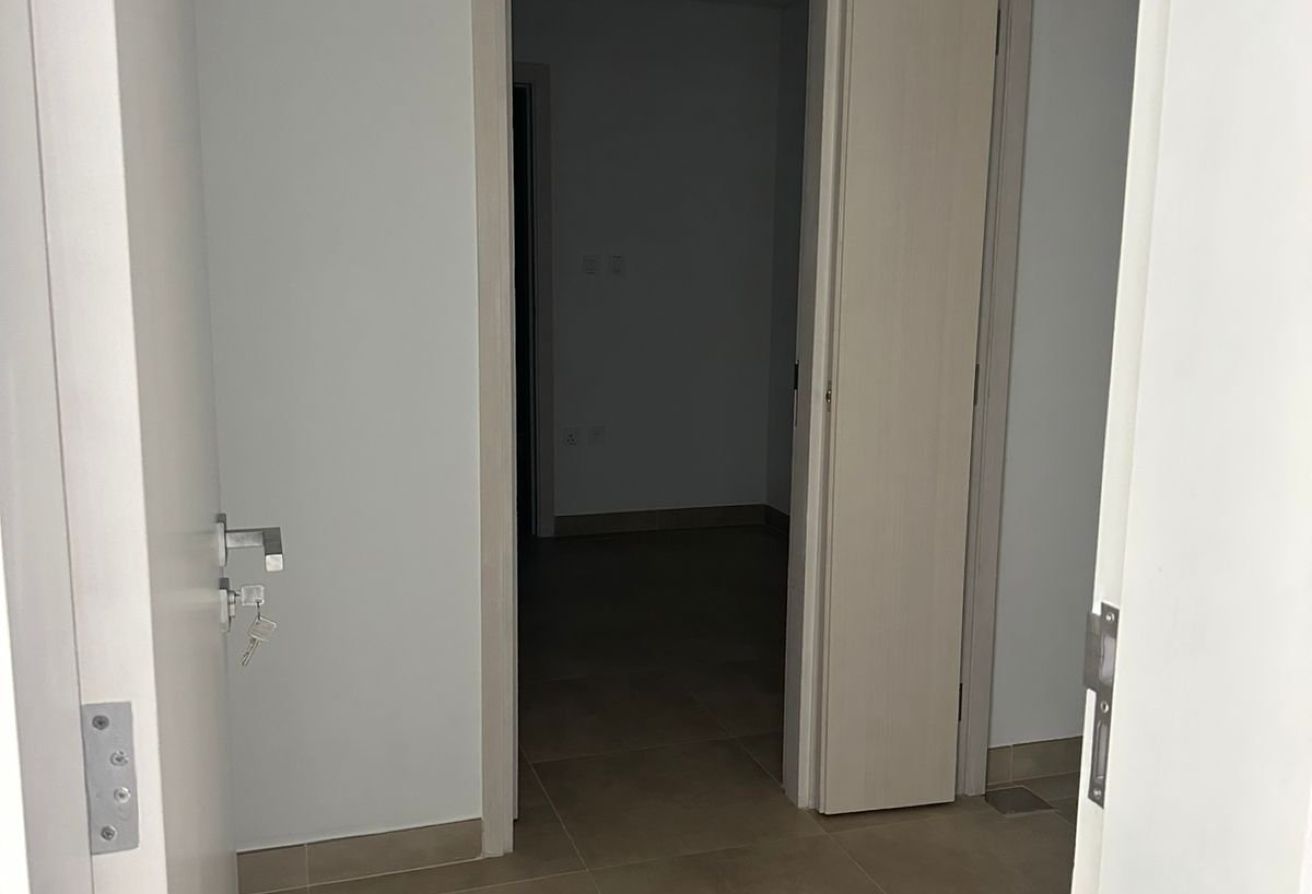 Huge Balcony | Beach Access | Spacious Apt