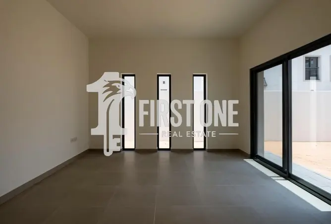 127005955 - Property Image 2