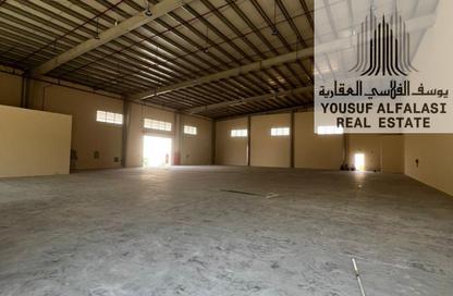 Warehouse - Studio - 2 Bathrooms for rent in Umm Al Thuoob - Umm Al Quwain