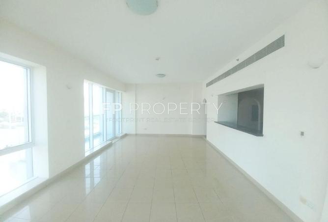 92693602 - Property Image 2