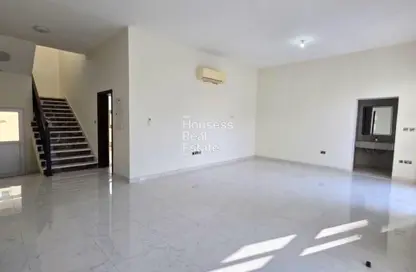 Villa - 5 Bedrooms - 6 Bathrooms for rent in Al Quoz 2 - Al Quoz - Dubai