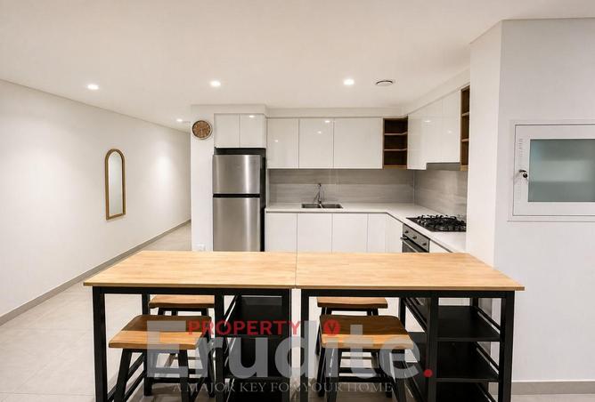 83213031 - Property Image 2