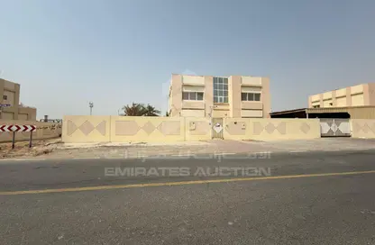 فيلا - 5 غرف نوم - 3 حمامات للبيع في الورقاء 2 - الورقاء - دبي