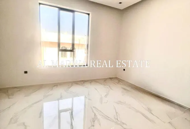 156486184 - Property Image 3