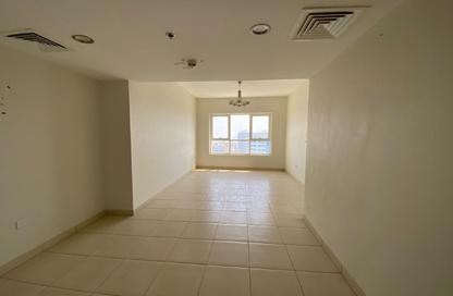 Apartment - 3 - 3 for rent in Al Khan Corniche - Al Khan - Sharjah Apartment - 3 - 3 for rent in Al Khan Corniche - Al Khan - Sharjah