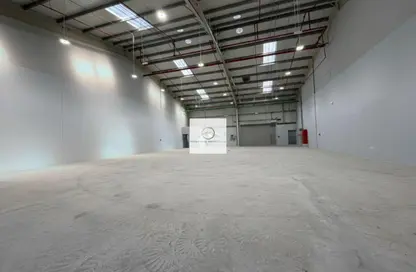 مستودع - استوديو - 1 حمام للايجار في الخبيصي - ديرة - دبي