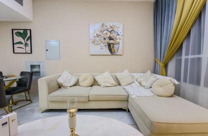 Apartment - 1 - 2 for rent in New Al Taawun Road - Al Taawun - Sharjah Apartment - 1 - 2 for rent in New Al Taawun Road - Al Taawun - Sharjah