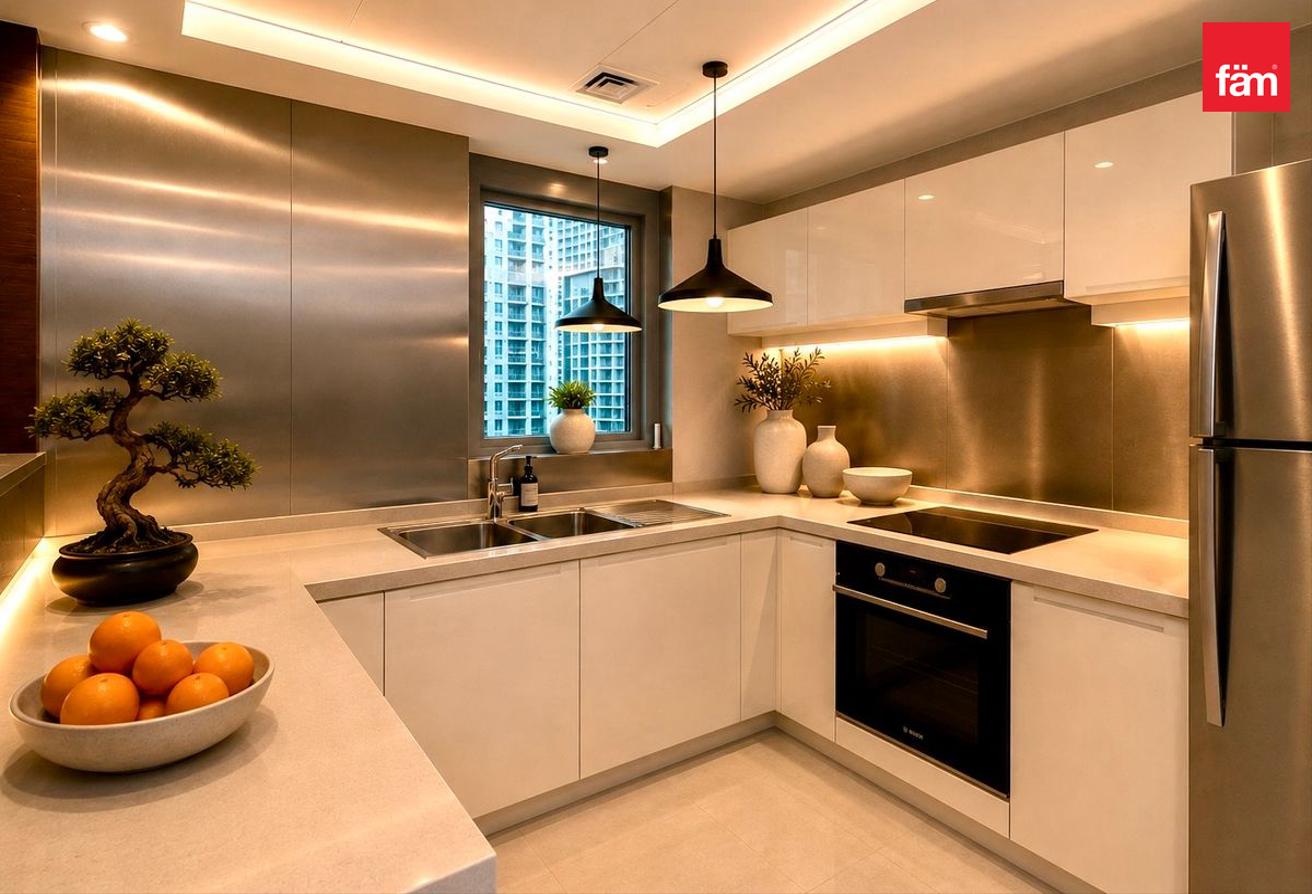 Luxury 2Bedroom + Study | Prime Downtown Living photo 10