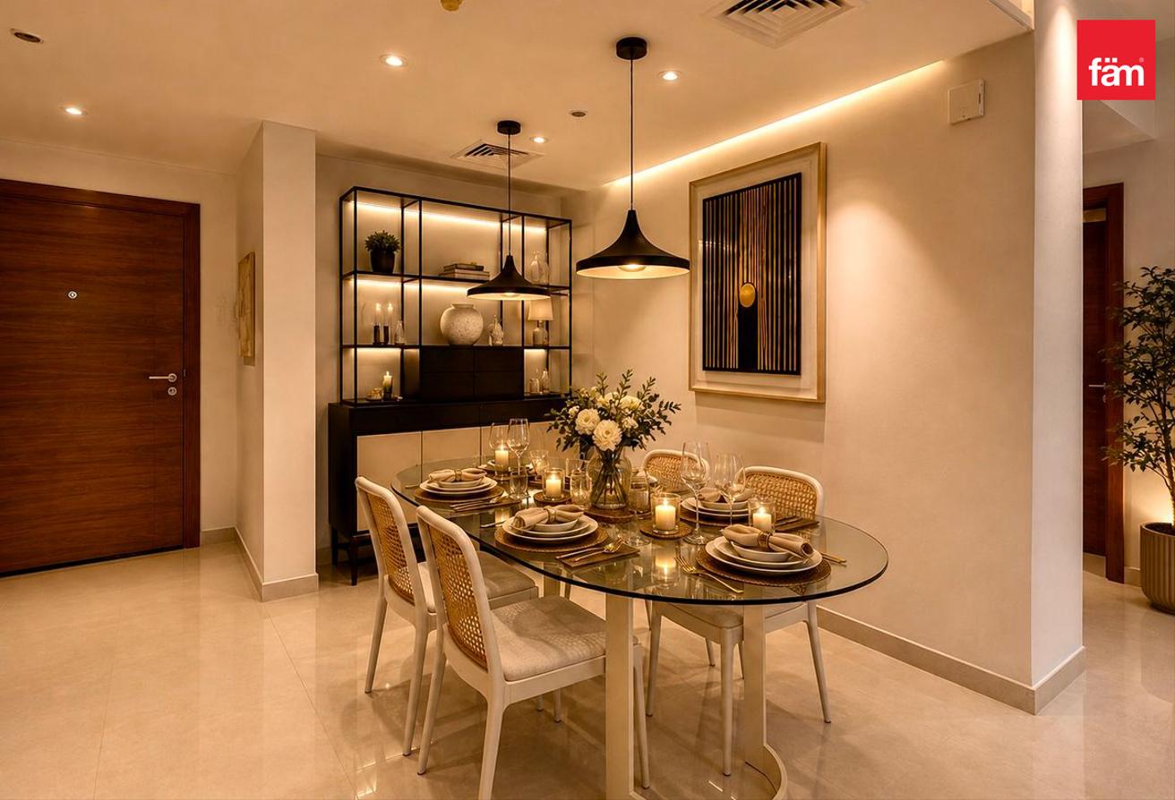 Luxury 2Bedroom + Study | Prime Downtown Living photo 9