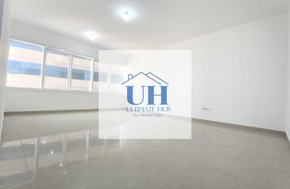 Apartment - 3 Bedrooms - 4 Bathrooms for rent in Al Khalidiya - Abu Dhabi
