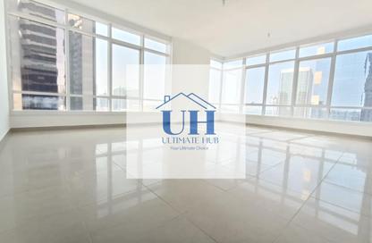 Apartment - 3 Bedrooms - 4 Bathrooms for rent in Al Khalidiya - Abu Dhabi