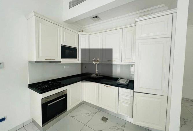 141912388 - Property Main Image