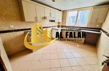 شقة - 3 غرف نوم - 3 حمامات للايجار في شارع التعاون الجديد - التعاون - الشارقة