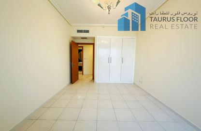 Apartment - 3 Bedrooms - 2 Bathrooms for rent in 21st Century Tower - Sheikh Zayed Road - Dubai