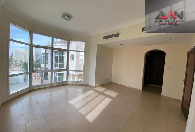 70689282 - Property Image 2