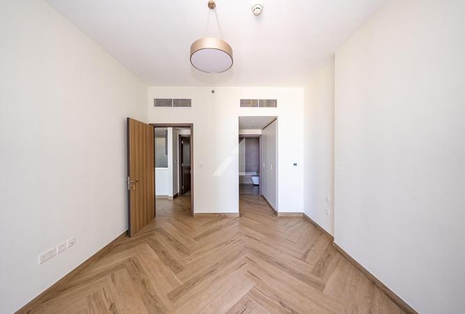 81948451 - صورة العقار 2