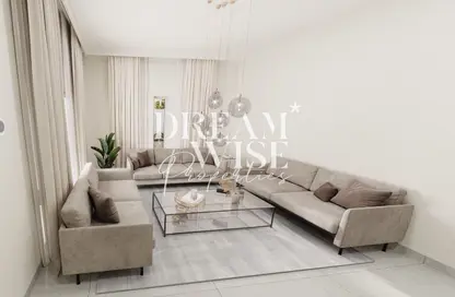 Villa - 5 Bedrooms - 6 Bathrooms for sale in Fay Al Reeman II - Al Shamkha - Abu Dhabi