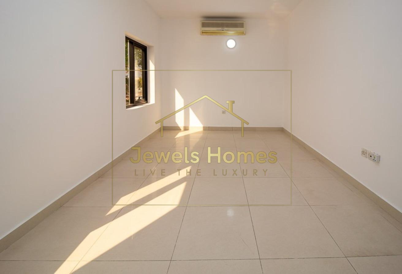 4 Bed+Maid|Fully Renovated|All Utilities Included photo 15