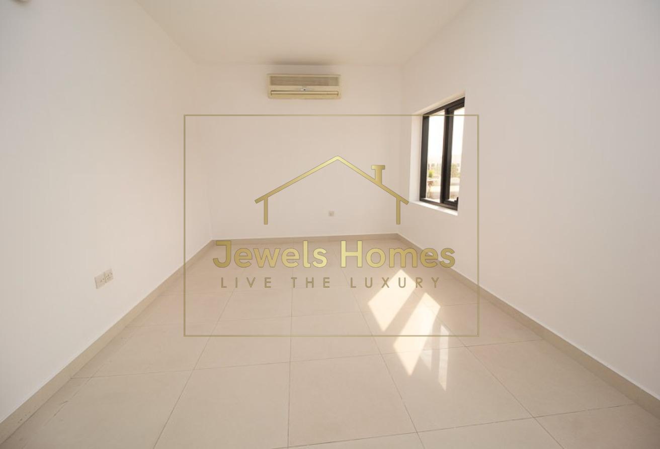 4 Bed+Maid|Fully Renovated|All Utilities Included photo 16