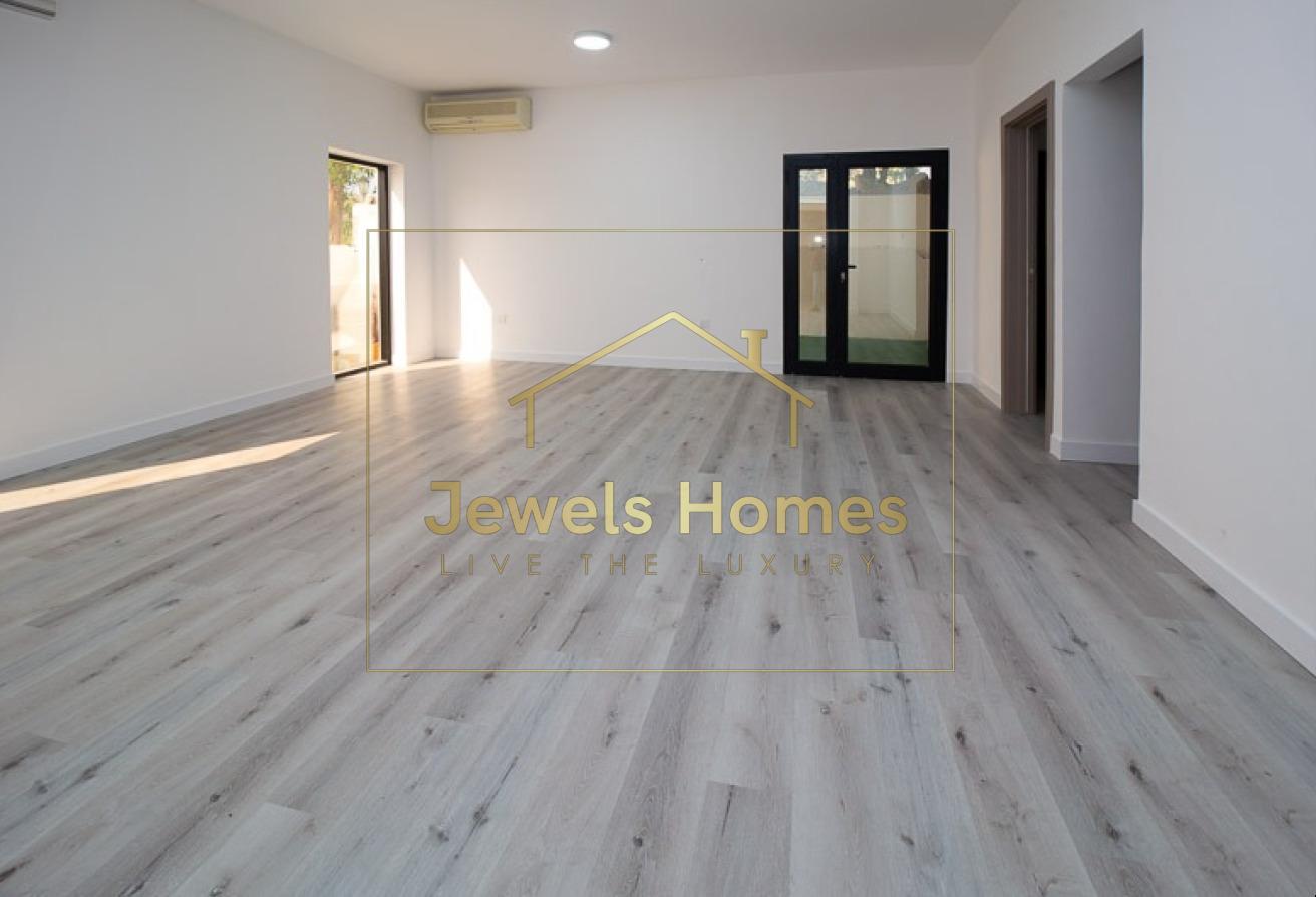 4 Bed+Maid|Fully Renovated|All Utilities Included photo 4