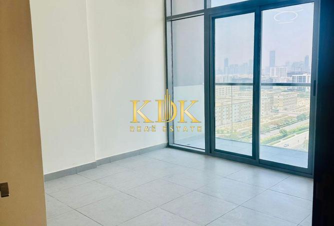 105107249 - Property Image 2