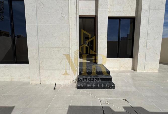 82389835 - Property Image 3