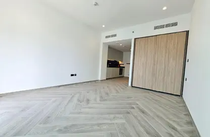 شقة - 1 حمام للايجار في بنينسولا ثري - بنينسولا - الخليج التجاري - دبي