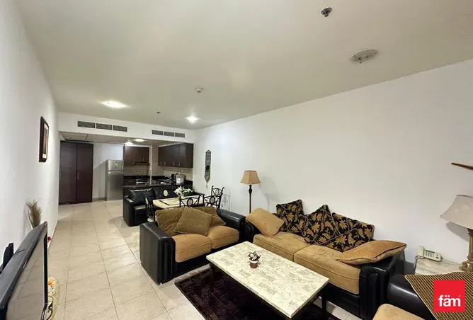 100414117 - Property Image 2