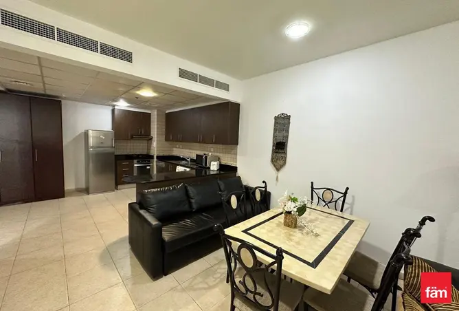 100414117 - Property Image 3