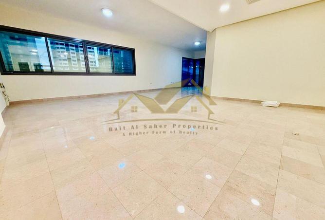 90912167 - صورة العقار 2