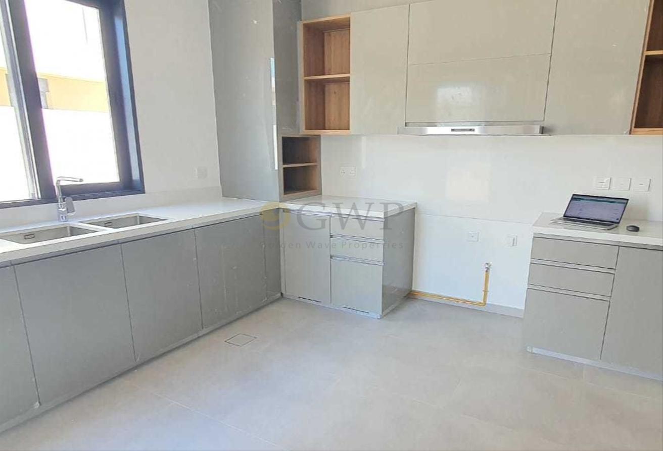 Private Pool Modern |Brand New | Ready to Move in photo 5