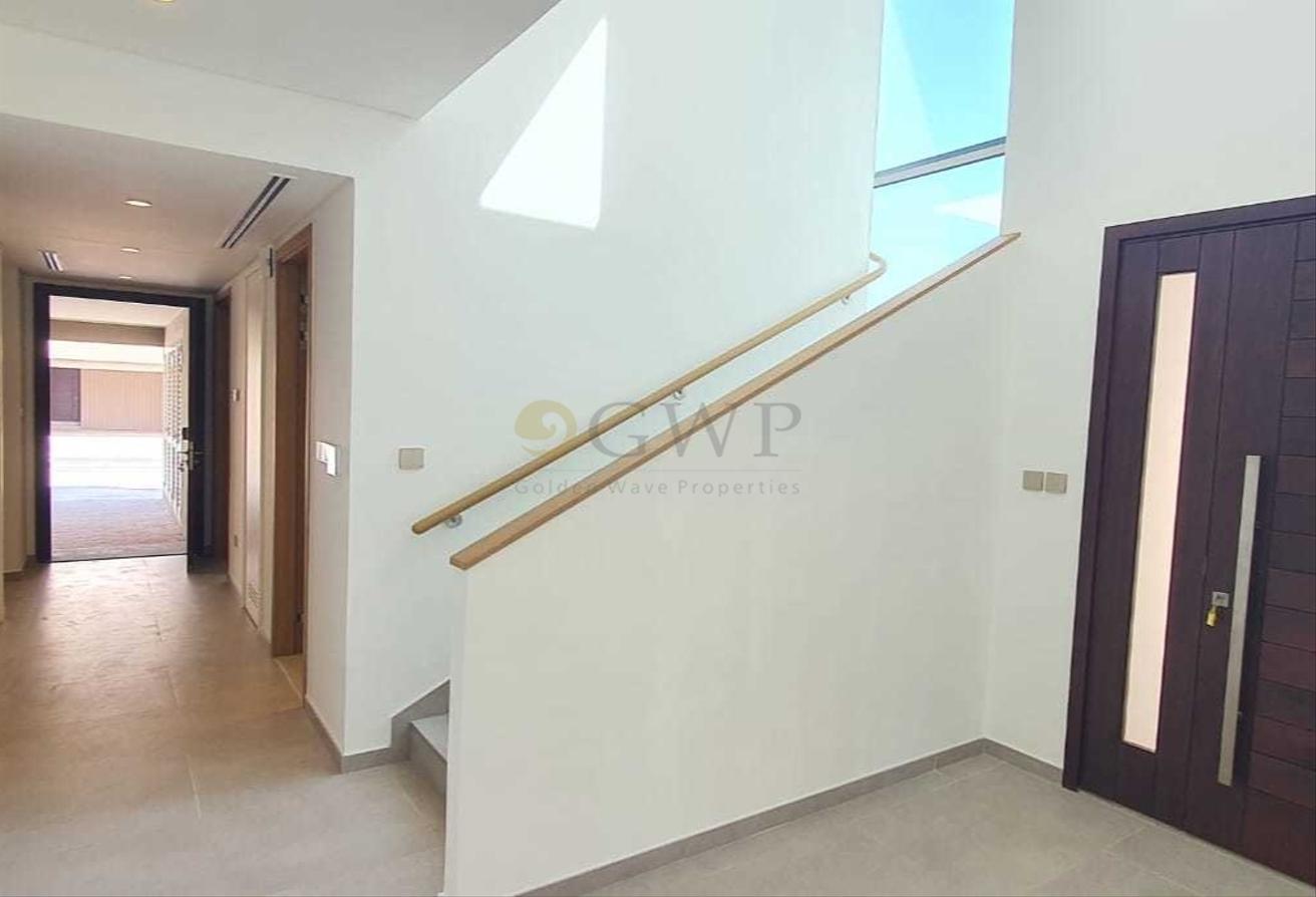 Private Pool Modern |Brand New | Ready to Move in photo 7