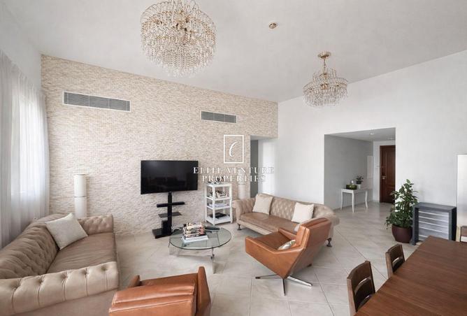 69101169 - Property Image 2