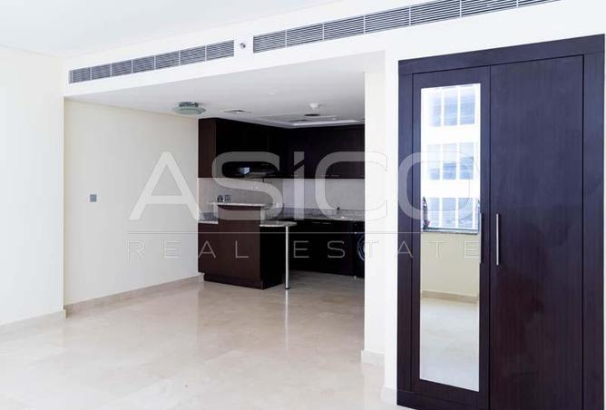 75015258 - Property Image 2