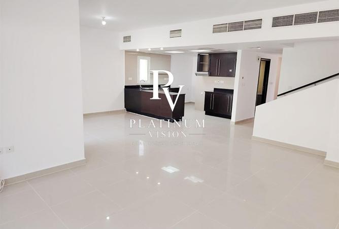 113242500 - Property Image 2