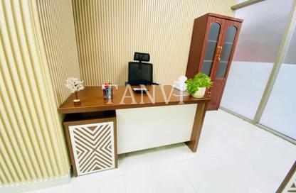 Office Space - Studio - 1 for rent in Red Avenue - Al Garhoud - Dubai
