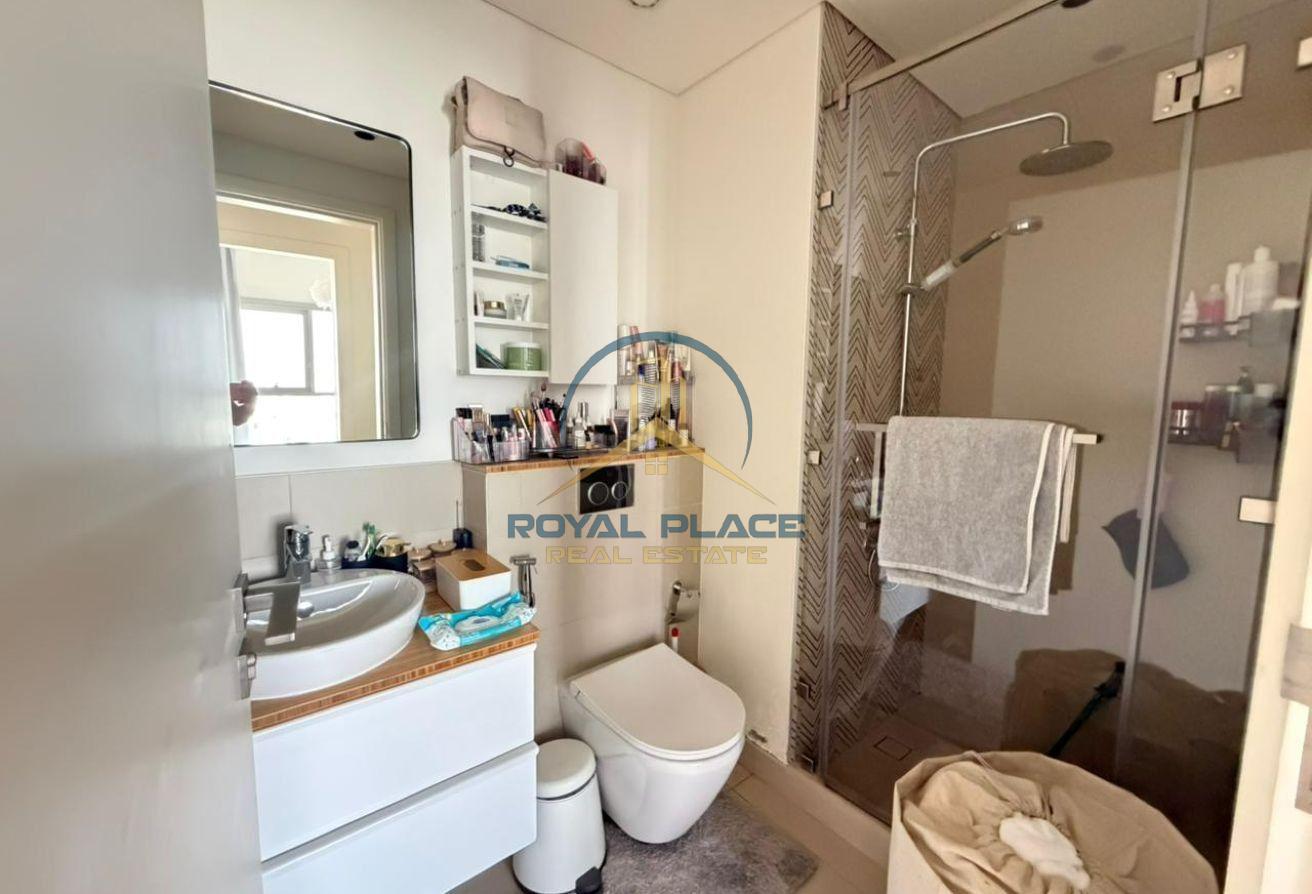 Luxury Living | Prime Location | Villa View photo 9