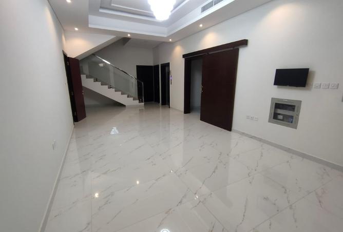 121554764 - Property Image 3