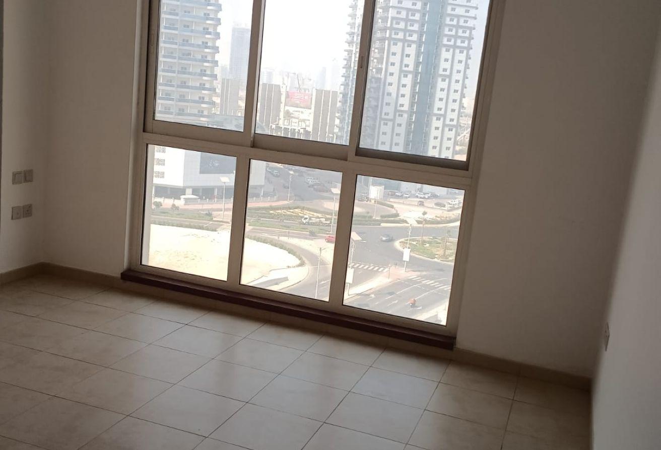 HIGHER FLOOR - BIGGEST LAYOUT - SCENIC CANAL VIEW photo 7