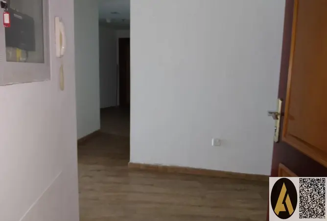 128822565 - Property Image 2