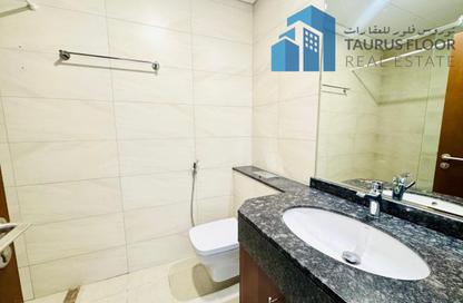 Apartment - 1 - 2 for rent in Airport View Building - Al Garhoud - Dubai Apartment - 1 - 2 for rent in Airport View Building - Al Garhoud - Dubai