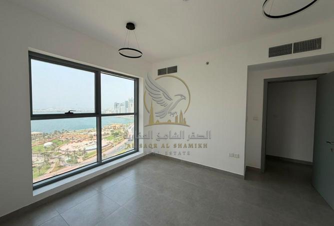 135648426 - Property Image 3