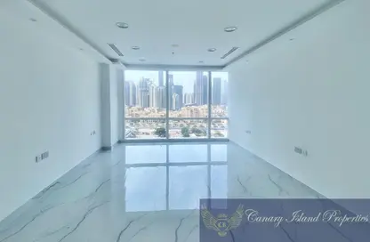 مكتب - استوديو للايجار في برج تماني - الخليج التجاري - دبي