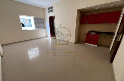 Apartment - Studio - 1 for rent in Bu Tina - Al Sharq - Sharjah