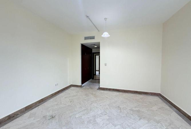 68276765 - Property Image 3